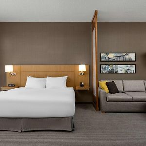 King Room Sofa Bed Accessible Tub
